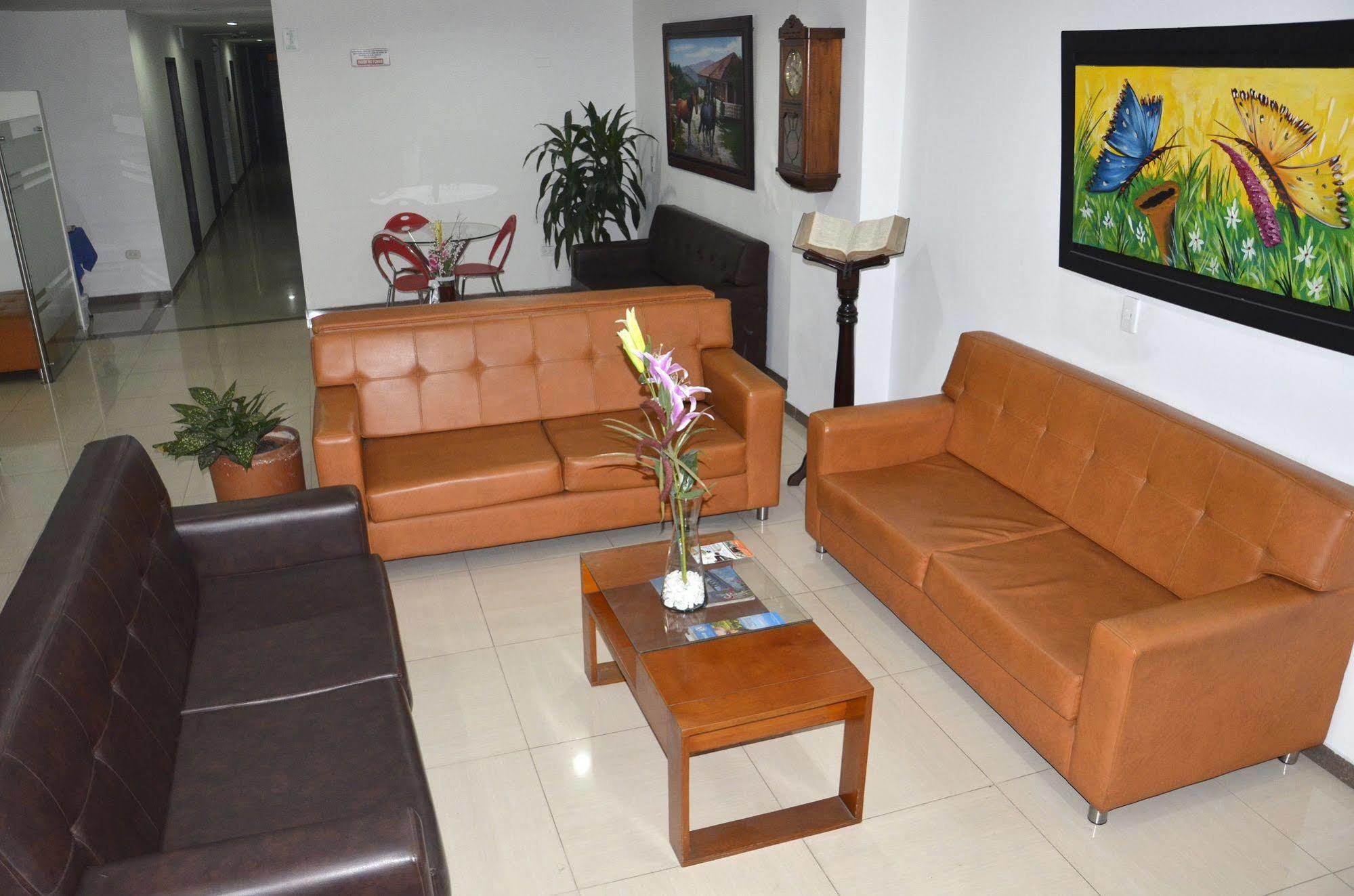 Ayenda 1501 Metropolitana Plaza Hotel Bucaramanga Eksteriør billede