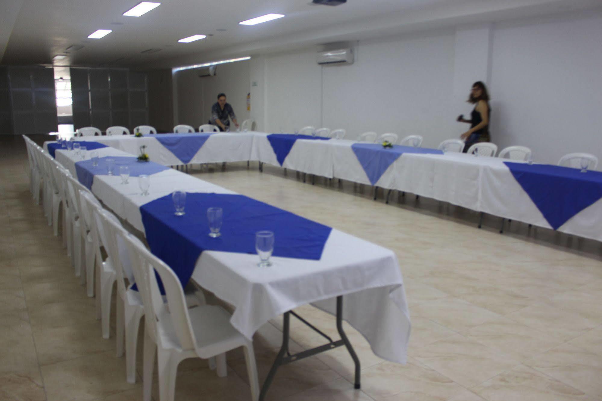 Ayenda 1501 Metropolitana Plaza Hotel Bucaramanga Eksteriør billede