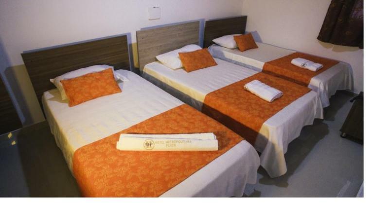 Ayenda 1501 Metropolitana Plaza Hotel Bucaramanga Eksteriør billede